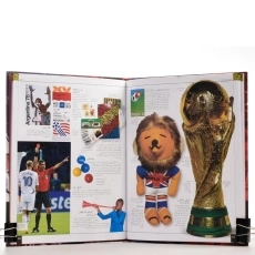 کتاب دانشنامه مصور فوتبال انتشارات سایان - 2