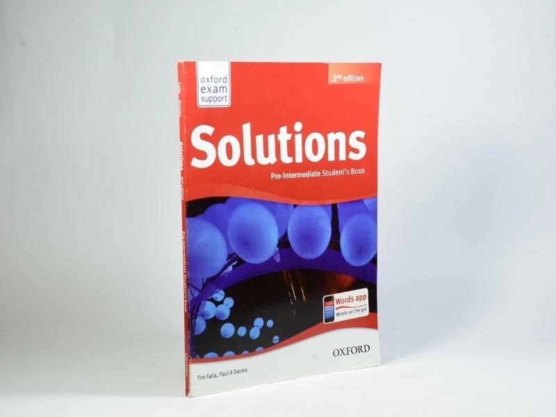 کتاب Solutions Pre-Intermediate (2th) | سولوشن پری اینترمدیت - 3