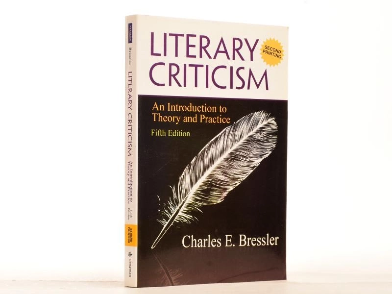 کتاب Literary Criticism | لیتراری کریتیسیسم (ویرایش 5) - 1