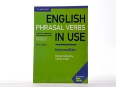 کتاب English Phrasal Verbs In Use Intermediate - 3