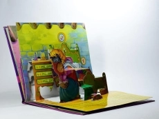 کتاب شنل قرمزی