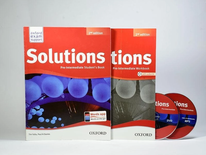 کتاب Solutions Pre-Intermediate (2th) | سولوشن پری اینترمدیت - 1