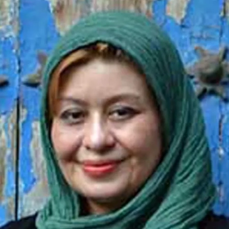 چیستا یثربی